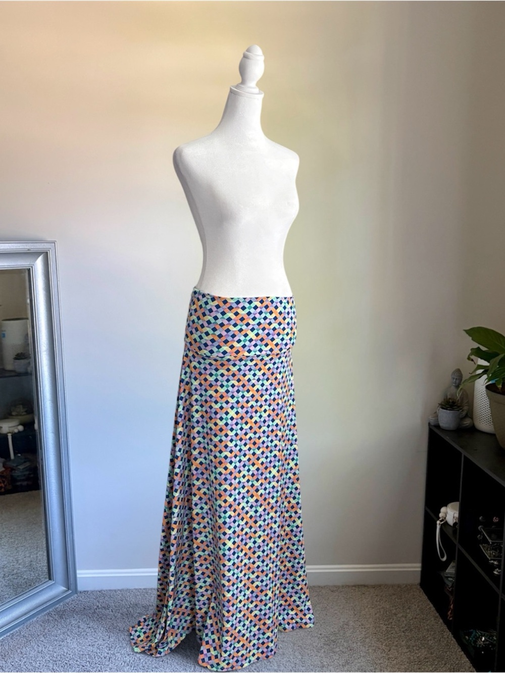 LuLaRoe Multi-Color Diamond Print Maxi Skirt